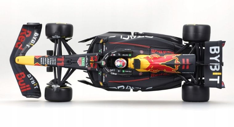 Bburago, Oracle Red Bull Racing Rb18 With Helmet Sergio Perez, Bolid F1, model pojazdu, 1:24