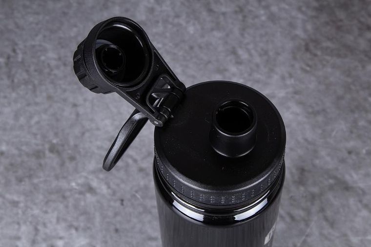 Berlinger Haus, Shiny Black, sportowa butelka, 720 ml, BH-7770