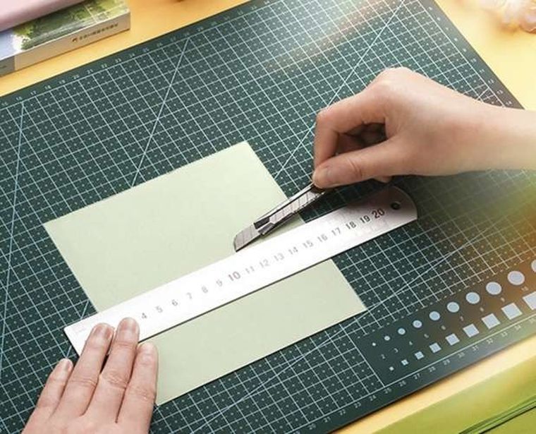 Bigstren, mata do cięcia A3 modelarska