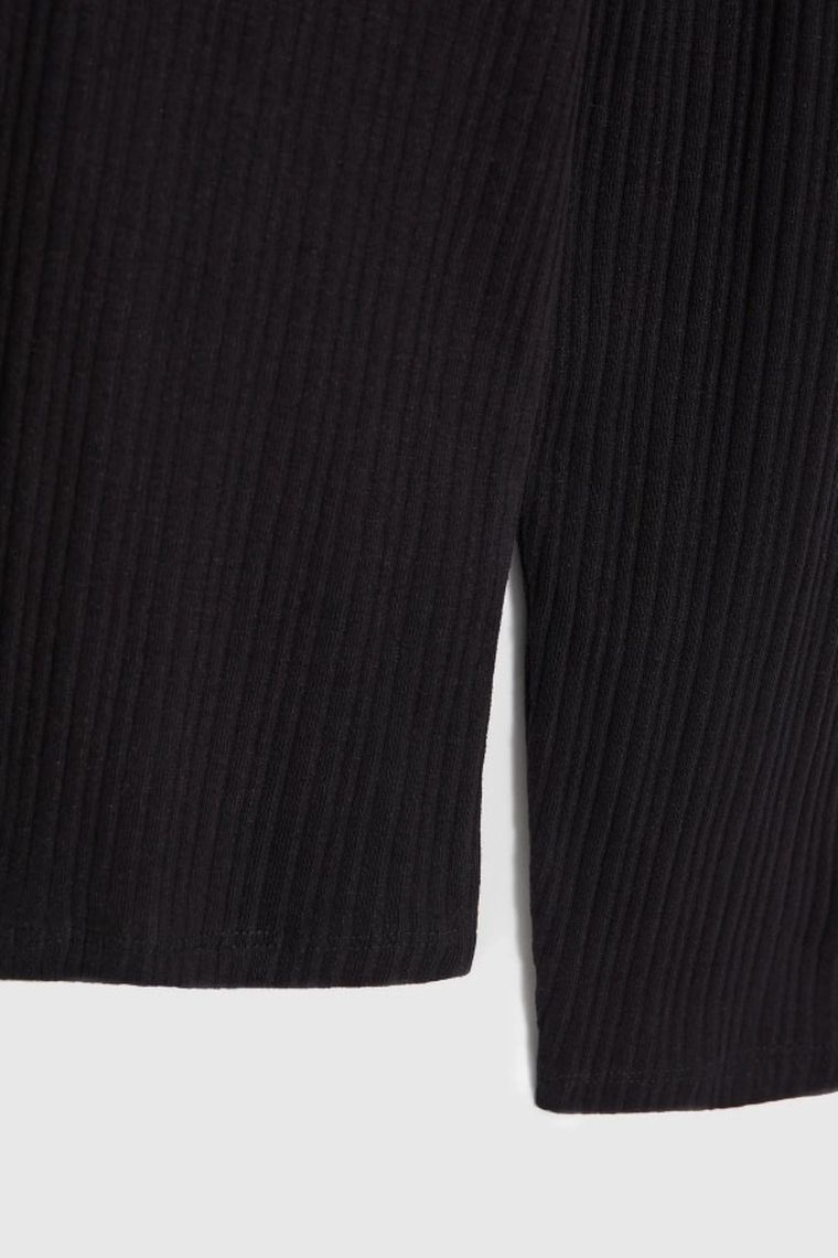 Bluzka damska z długim rękawem, czarna, Moodo