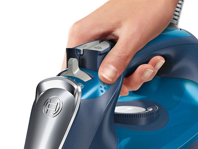 Bosch, żelazko parowe TDA 703021A, 3000W