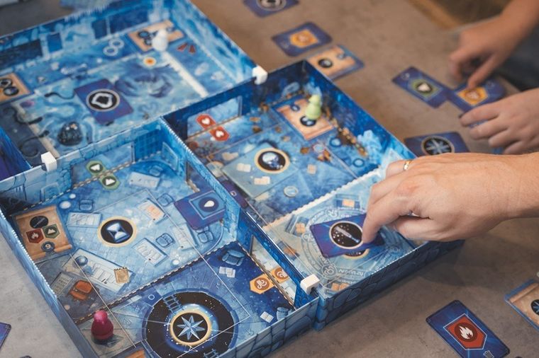 Brain Games, Icecool Wizards, gra familijna