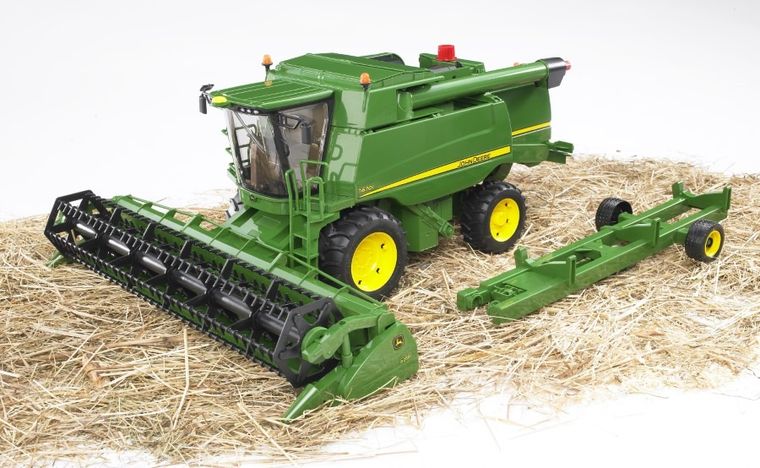 Bruder, kombajn zbożowy John Deere T670i