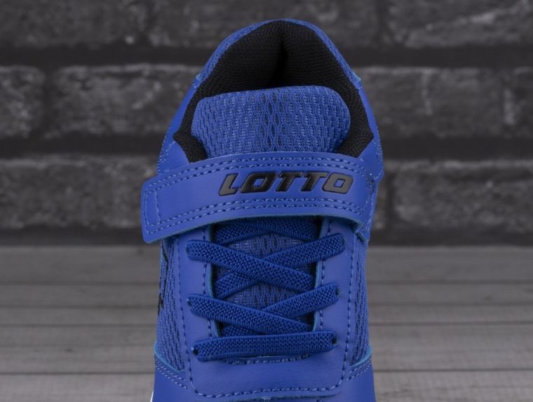 Buty piłkarskie dziecięce, halowe, niebieskie, Whizzer K