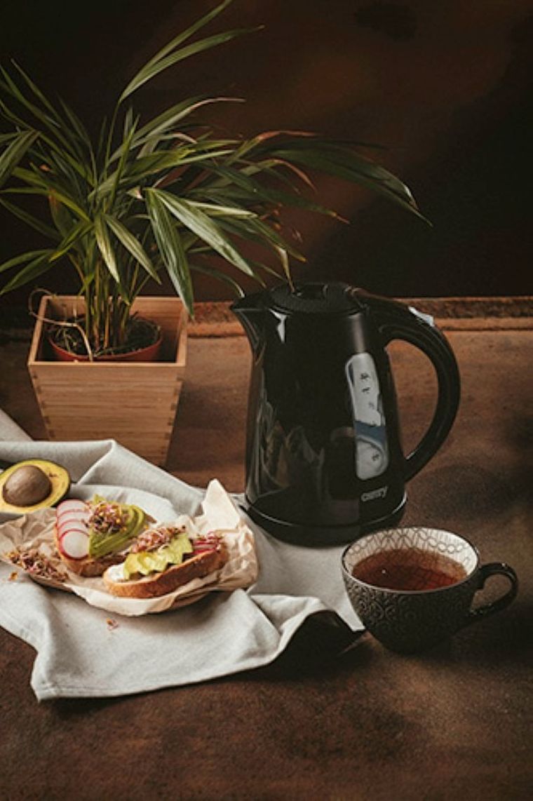 Camry, czajnik elektryczny, plastikowy, 1.7 L, 2000W, CR 1255