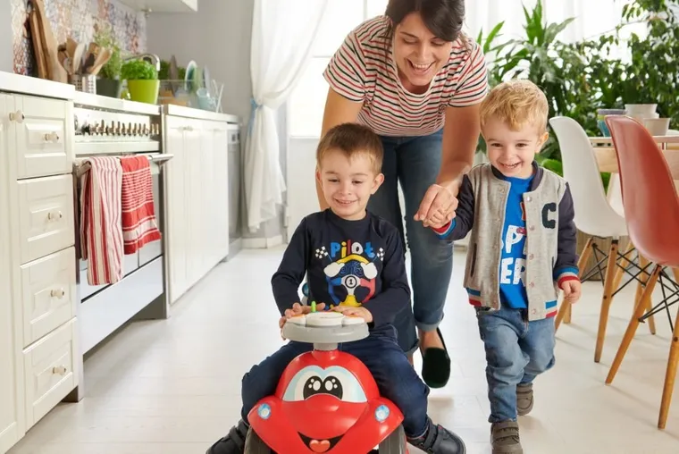 Chicco, Move & Grow, Billy, pchacz i jeździk 2w1
