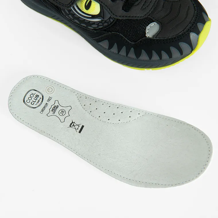 Cool Club, Buty sportowe chłopięce, czarne, świecąca podeszwa