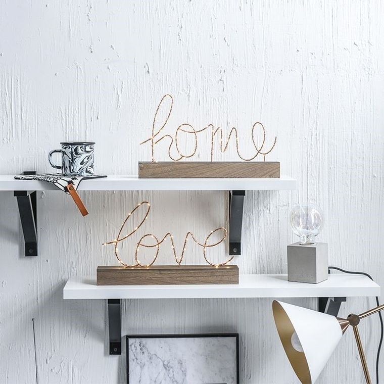 Dekoracja stojąca, LOVE, z oświetleniem LED