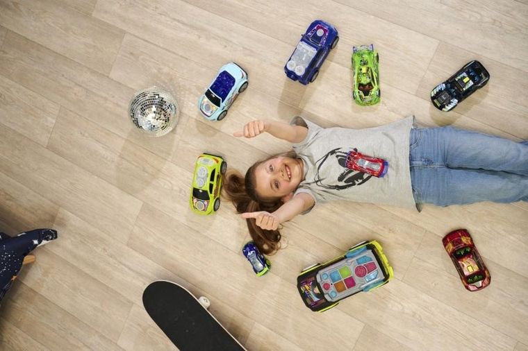 Dickie, Streets’n Beatz, Mercedes G-Class, muzyczny pojazd, światło i dźwięk, 23,5 cm