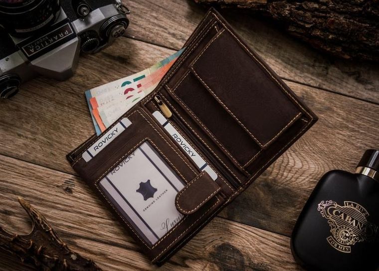 Duży, pionowy portfel męski ze skóry naturalnej, Always Wild