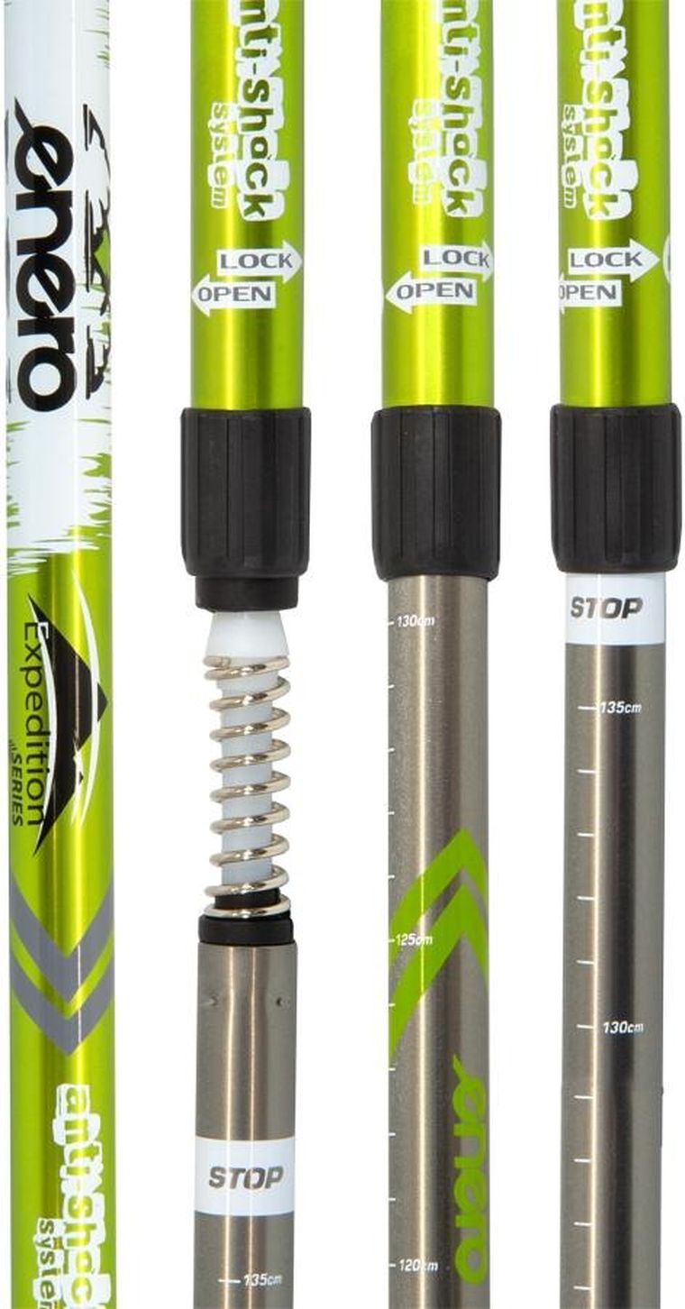 Enero, kije trekking expedition i pokrowiec