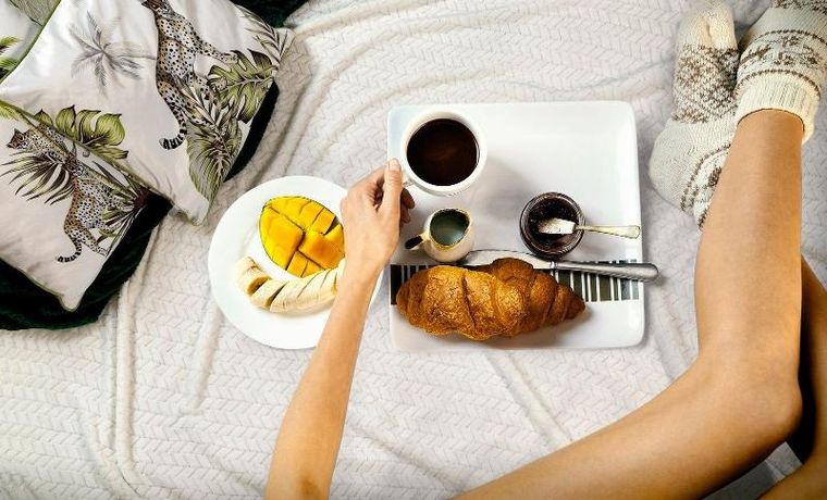 Eurofirany, koc Cindy, 170-210 cm, pudrowy