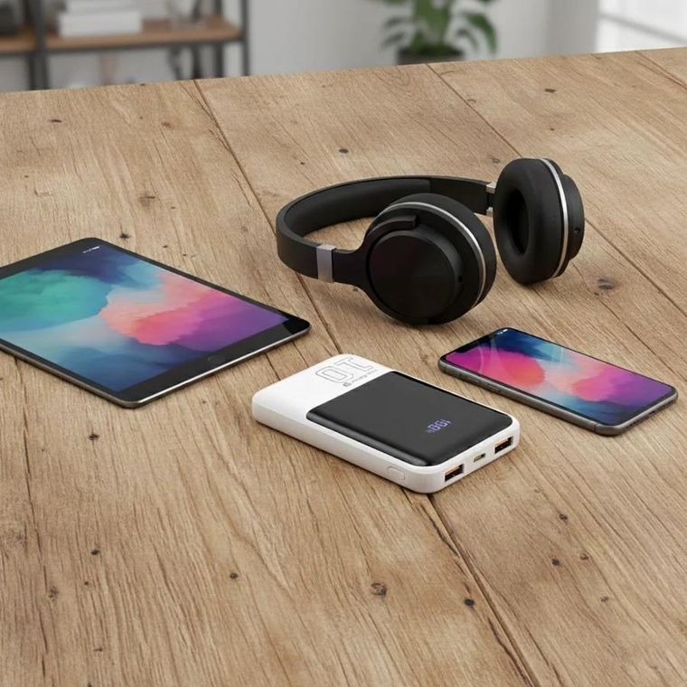 Everactive, powerbank, 10000mAh, 2xUSB, 1xUSB-C, 22,5W, QC4+, wyświetlacz LCD, biały, EB-10Q