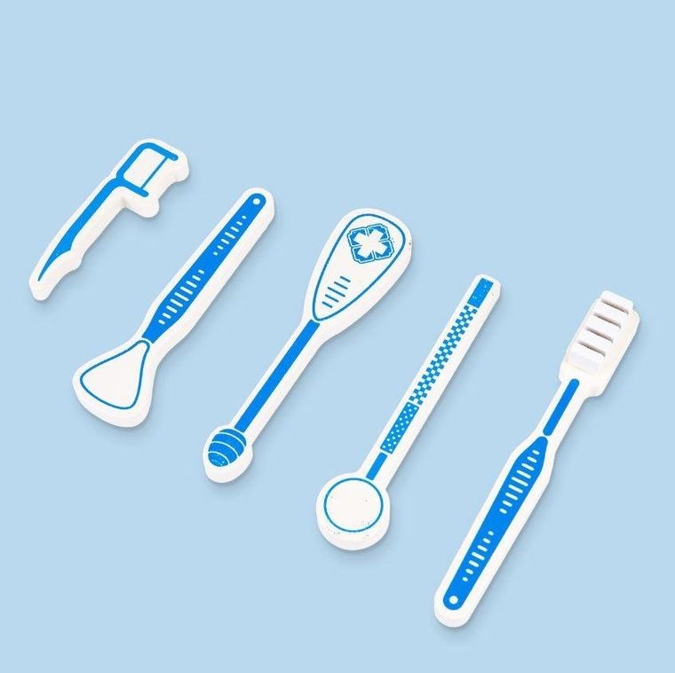 Extralink, zestaw małego lekarza w walizce, 43 elementy