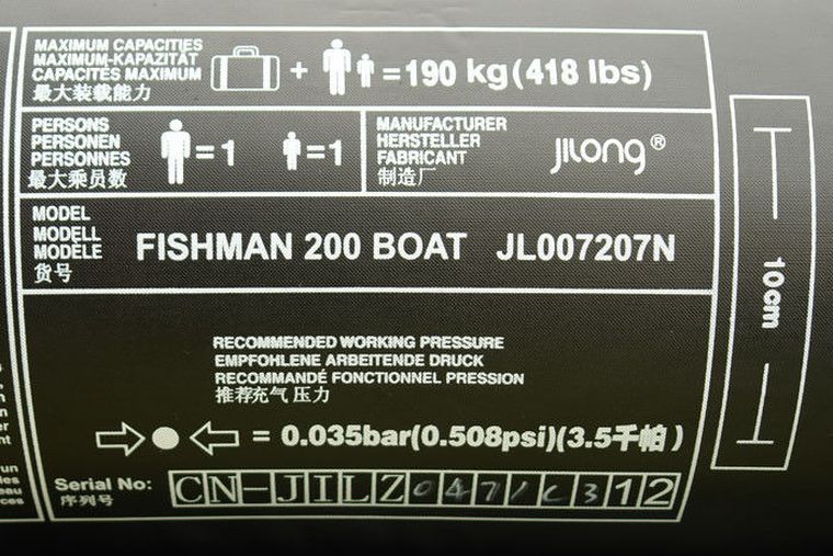 Fishman, Fishman 200, ponton z wyposażeniem