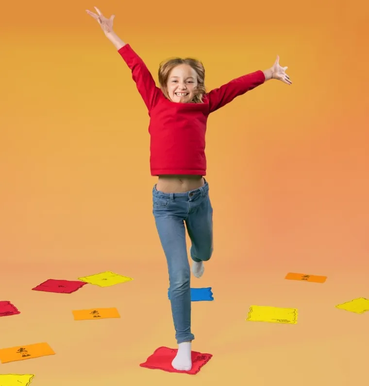 Goliath, Podłoga to lawa, familijna gra zręcznościowa