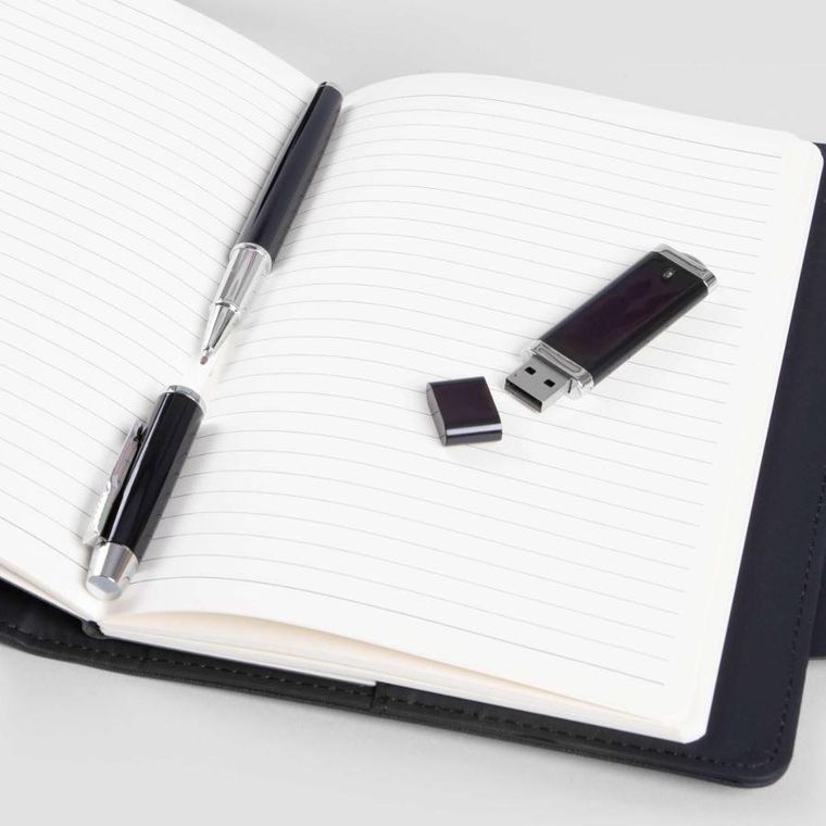 Homla, Bodo, zestaw biurowy, notes, długopis, usb, kubek, A5