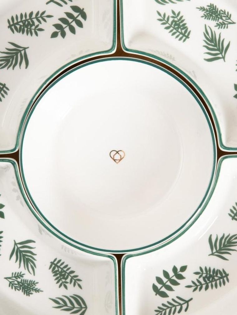 Homla, Fincan, półmisek, w zielone liście, 30 cm