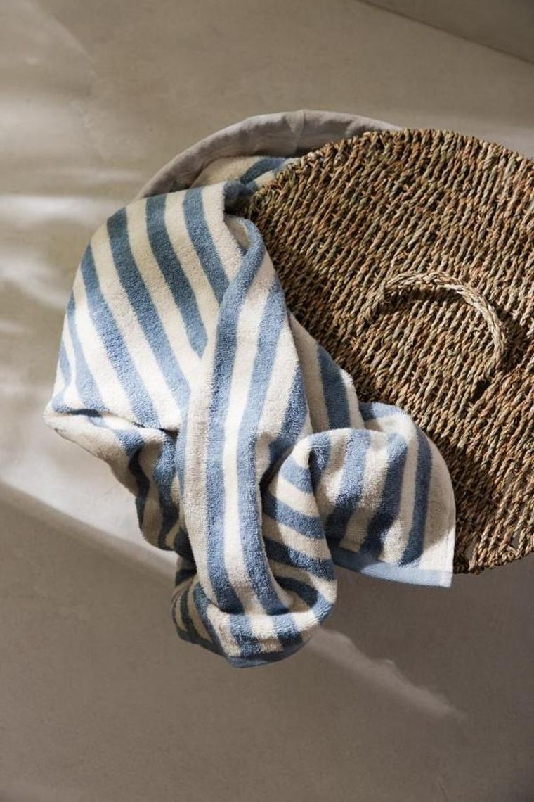 Homla, Listra, ręcznik, w niebieskie paski, 70-130 cm