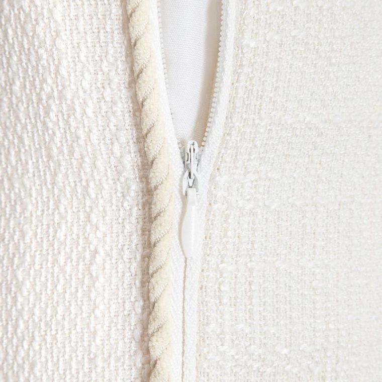 Homla, Prem, poszewka, z haftowaną muszlą i sztruksową lamówką, 45-45 cm