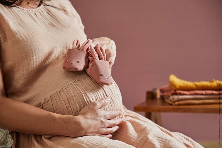 Kaloo, Lapinoo, Królik, zestaw prezentowy 3w1, komforter + gryzak + buciki, ceglany