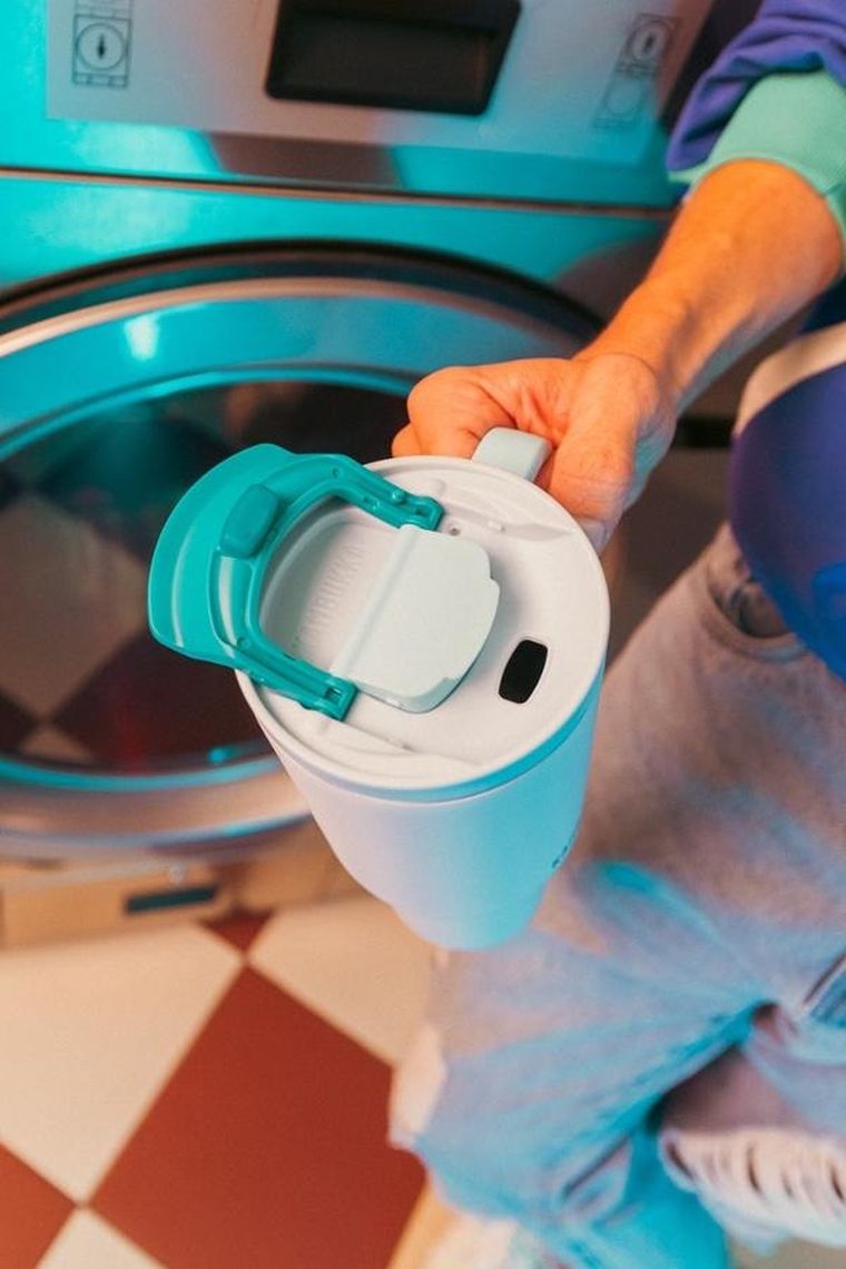 Kambukka, Rio Tumbler, kubek termiczny, teleskopowa słomka, Frosty Coconut, 950 ml