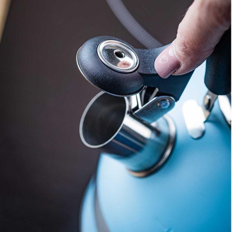 Kinghoff, czajnik z gwizdkiem, niebieski, 1,8l