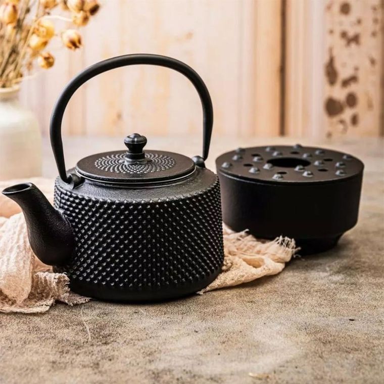 Kinghoff, zaparzacz żeliwny dzbanek z filtrem i podgrzewaczem, 0.8l