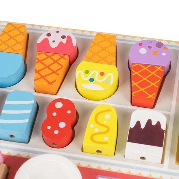 Kruzzel, lodziarnia drewniana