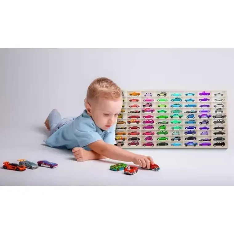 Kruzzel, półka drewniana na auta/resoraki