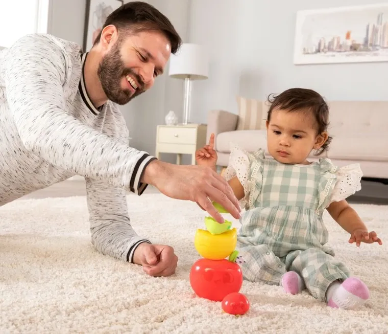 Lamaze, Owocowa wieża, zabawka niemowlęca