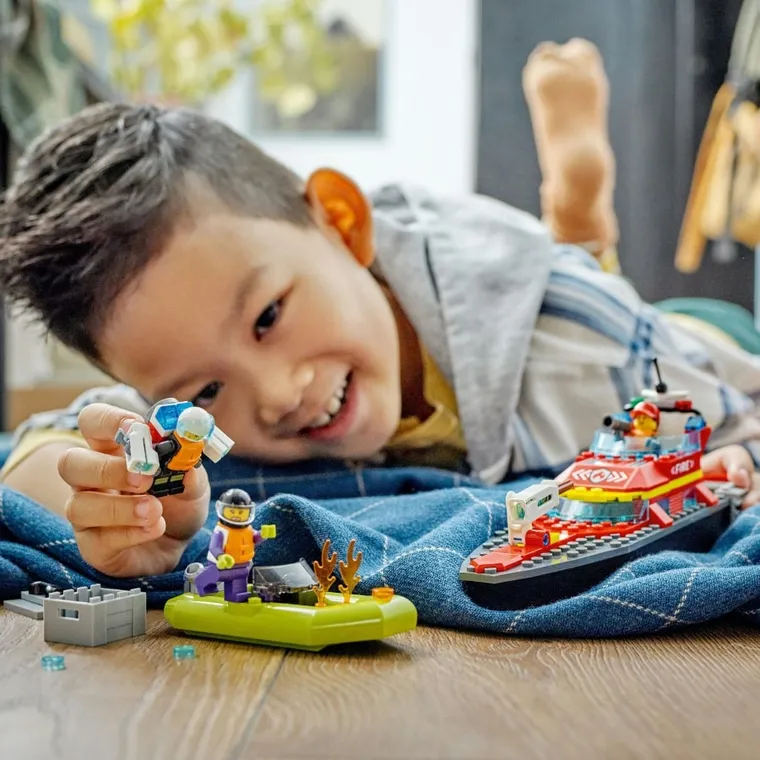 LEGO City, Łódź strażacka, 60373