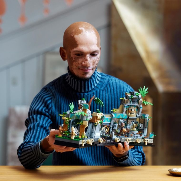 LEGO Indiana Jones, Świątynia złotego posążka, 77015