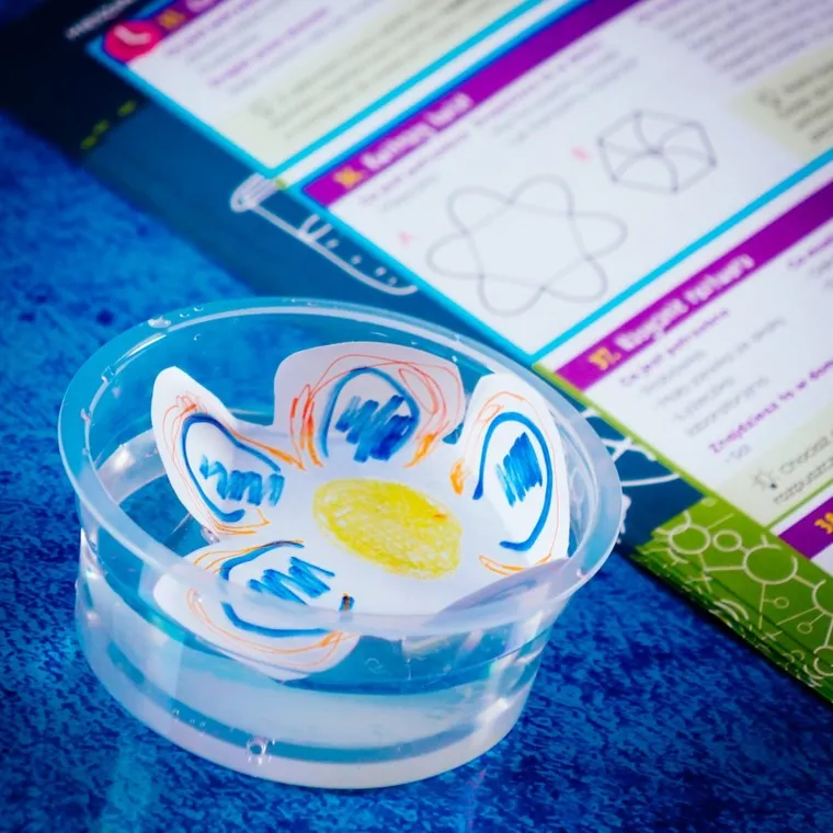 Lisciani, I'm a Genius, 150 eksperymentów chemicznych, zestaw naukowy