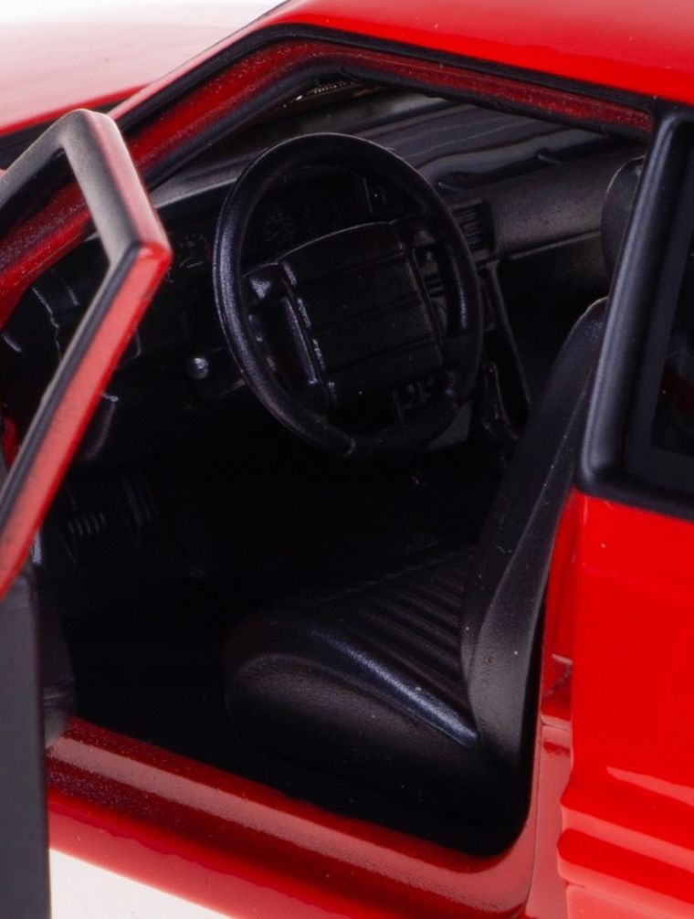 Maisto, Ford Mustang SVT Cobra 1993, model pojazdu, 1:24, czerwony