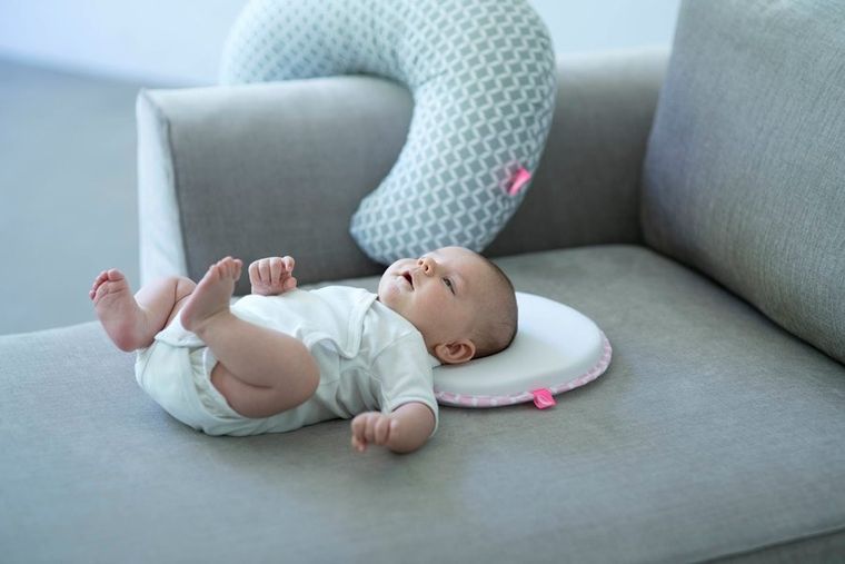 Motherhood, Płotek Niebieski, ergonomiczna poduszka stabilizująca dla niemowląt