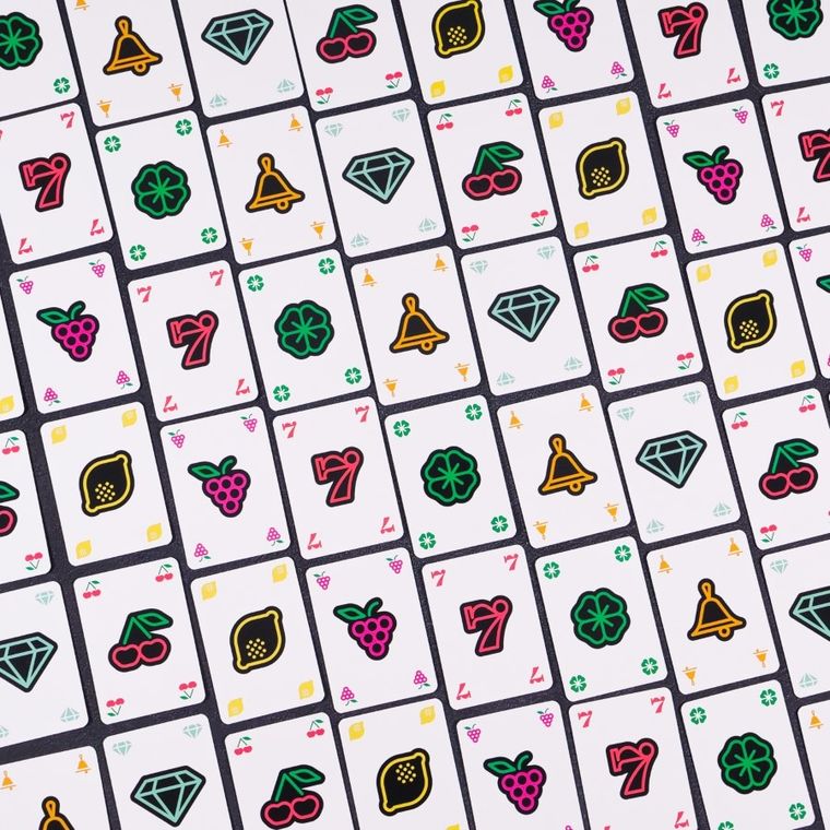 Muduko, Lucky Jack, gra karciana