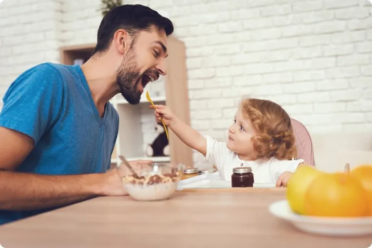 Nukido, Lilo, krzesełko do karmienia, różowe