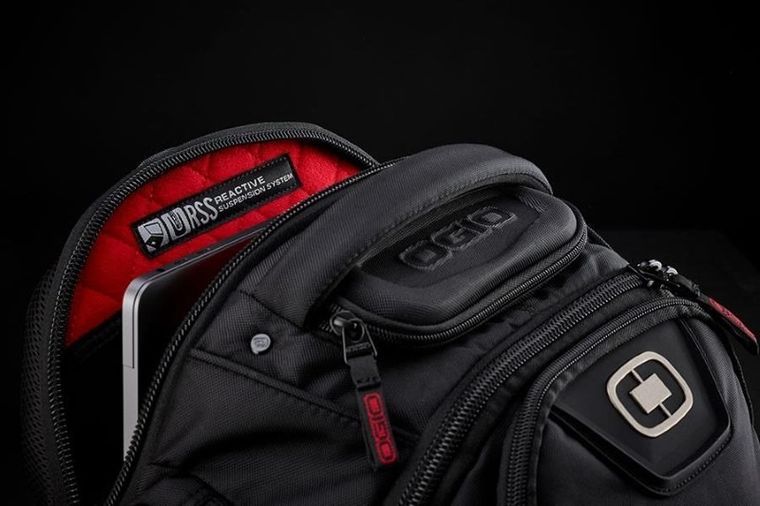 Ogio, Renegade RSS, plecak na laptopa, grafitowy