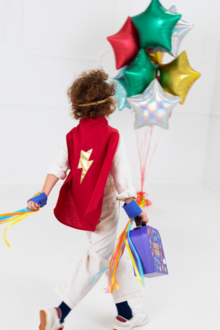 PartyDeco, Strój Superbohatera w walizce