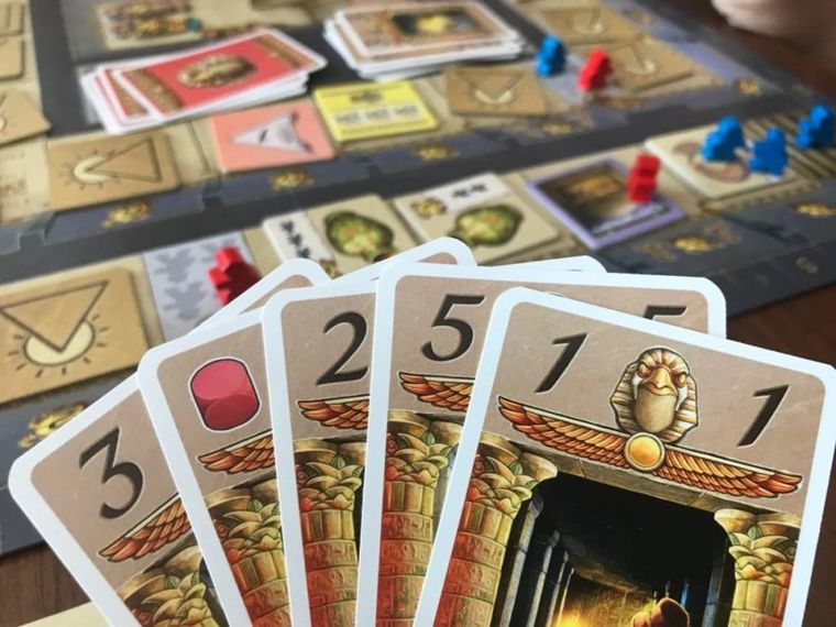 Piatnik, Luxor, gra strategiczna