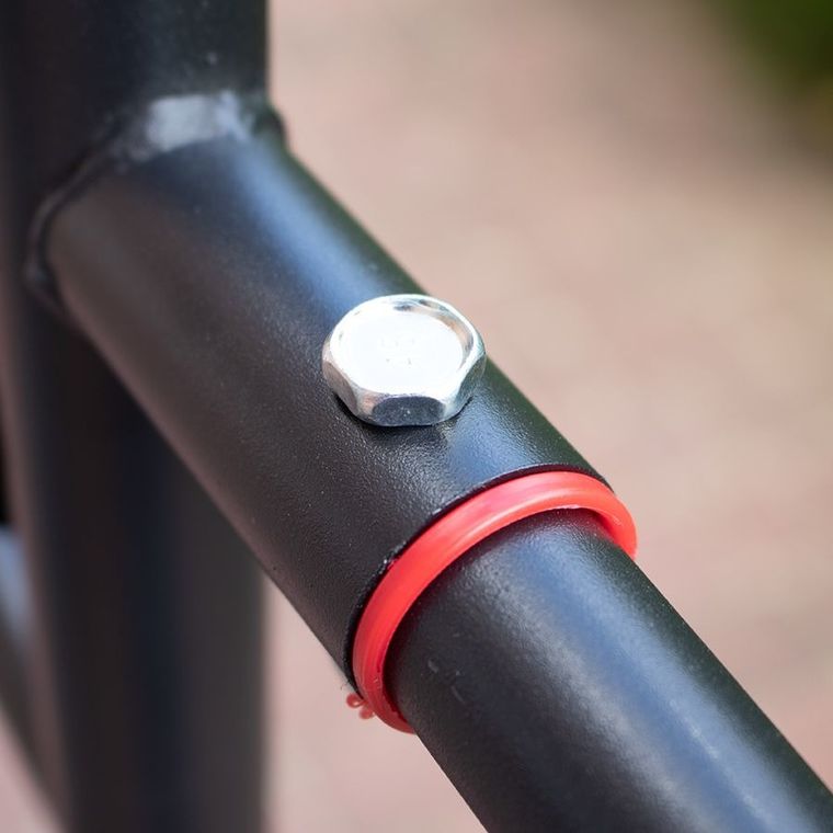 Poręcz stacjonarna, drążek do podciągania