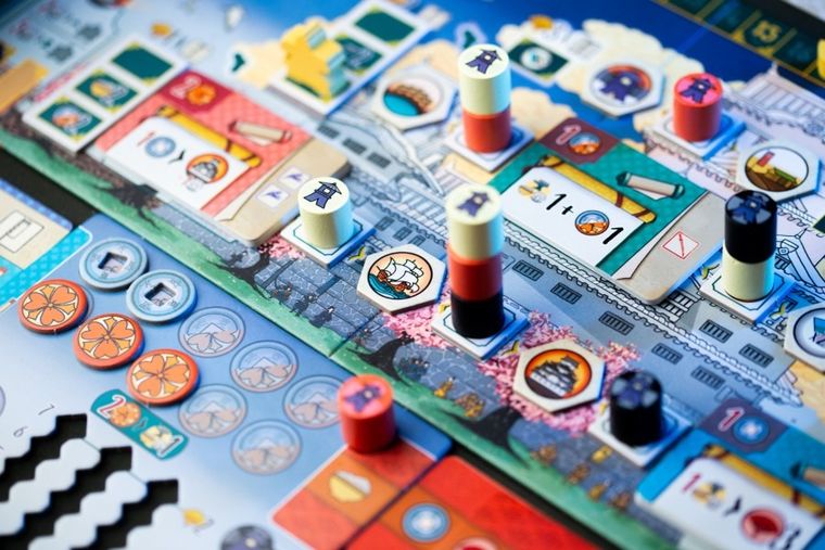 Portal Games, Biały Zamek: Duel, gra strategiczna dla 2 graczy