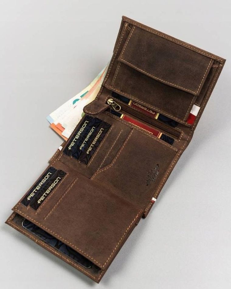 Portfel, brązowy, skórzany, Peterson