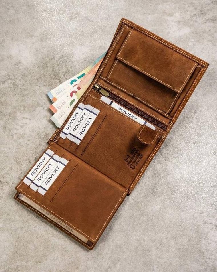 Portfel, brązowy, skórzany, RFID, Always Wild