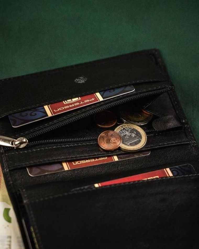 Portfel, czarny, skórzany, Peterson