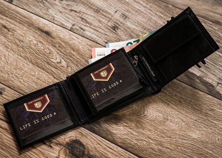 Portfel, czarny, skórzany, Peterson