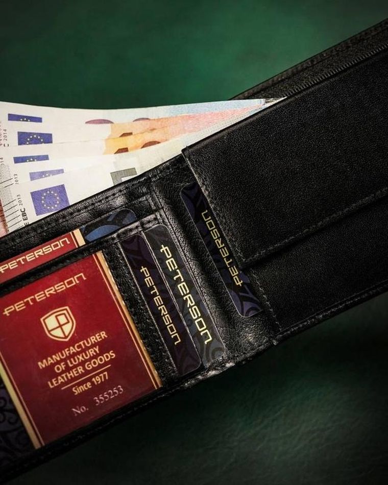 Portfel, czarny, skórzany, Peterson