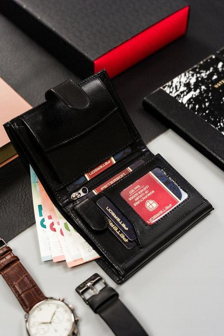 Portfel, czarny, skórzany, Peterson