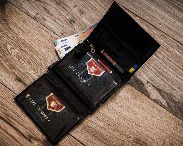 Portfel, czarny, skórzany, RFID, Peterson